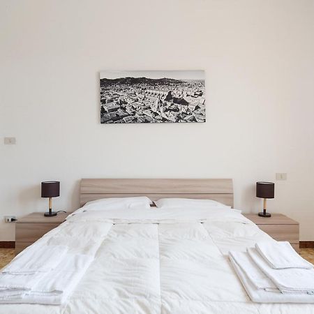 Bright&Cozy C5 Fiera Apartment Bologna Exteriör bild