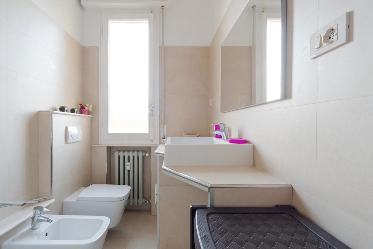 Bright&Cozy C5 Fiera Apartment Bologna Exteriör bild