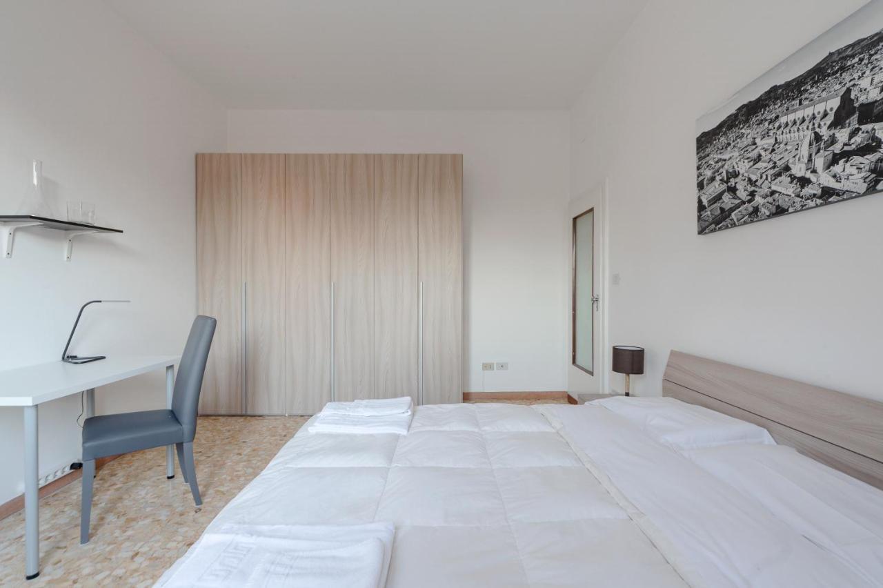 Bright&Cozy C5 Fiera Apartment Bologna Exteriör bild